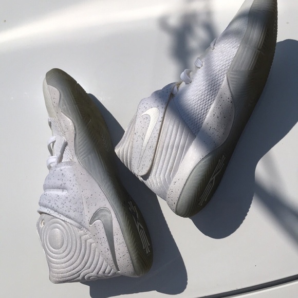 Kyrie 2 - Picture 5 of 5